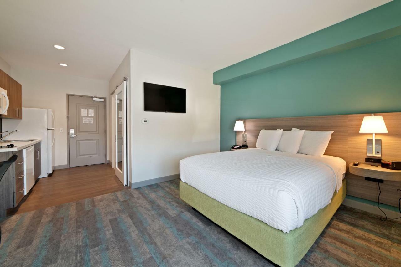 Extended America Premier - - Woodruff Road Hotel 3*